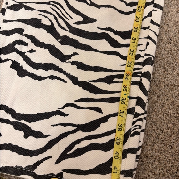 AKIRA Black and White Zebra Print Wide Leg Jeans - Picture 6 of 10